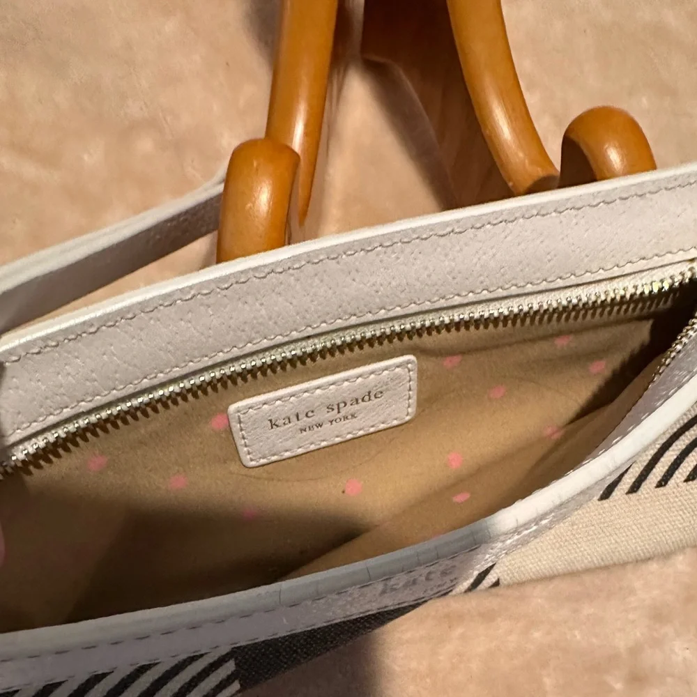 kate spade compact wristlet